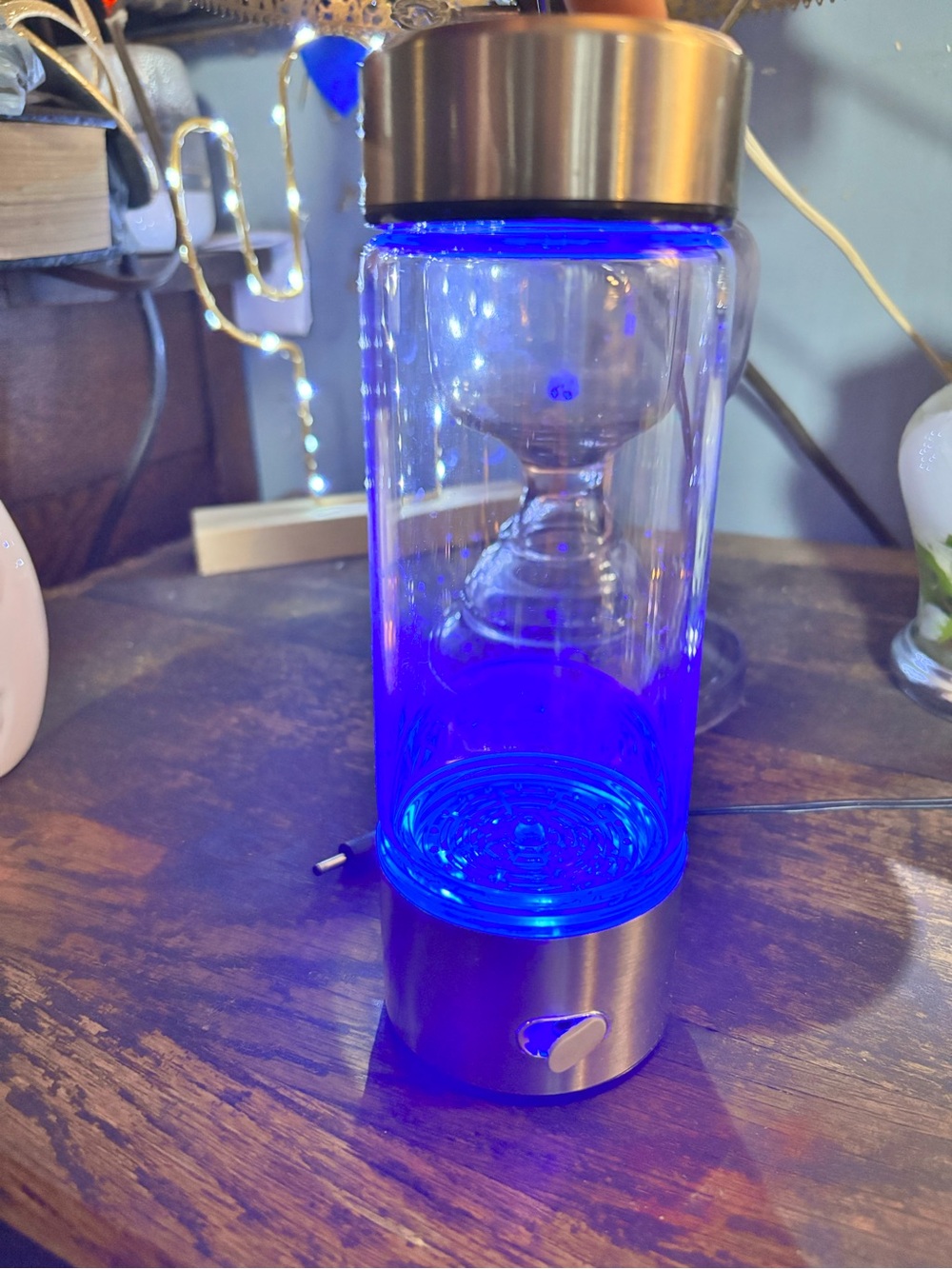 Hydrogen water bottle